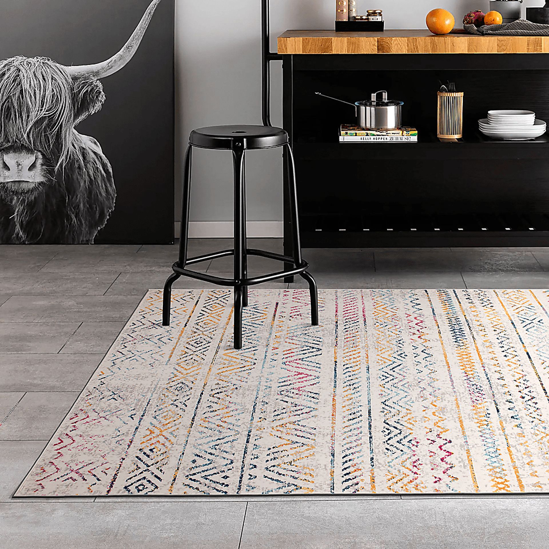 Freyalyn Multi 5' x 7' Rug - Image 5