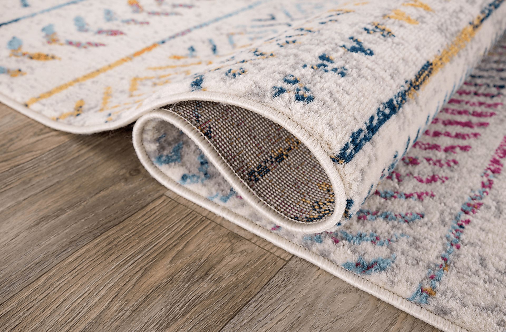 Freyalyn Multi 5' x 7' Rug - Image 10