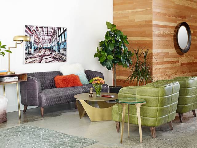Furry Square Ombre Pouf - Thumbnail - Image 4