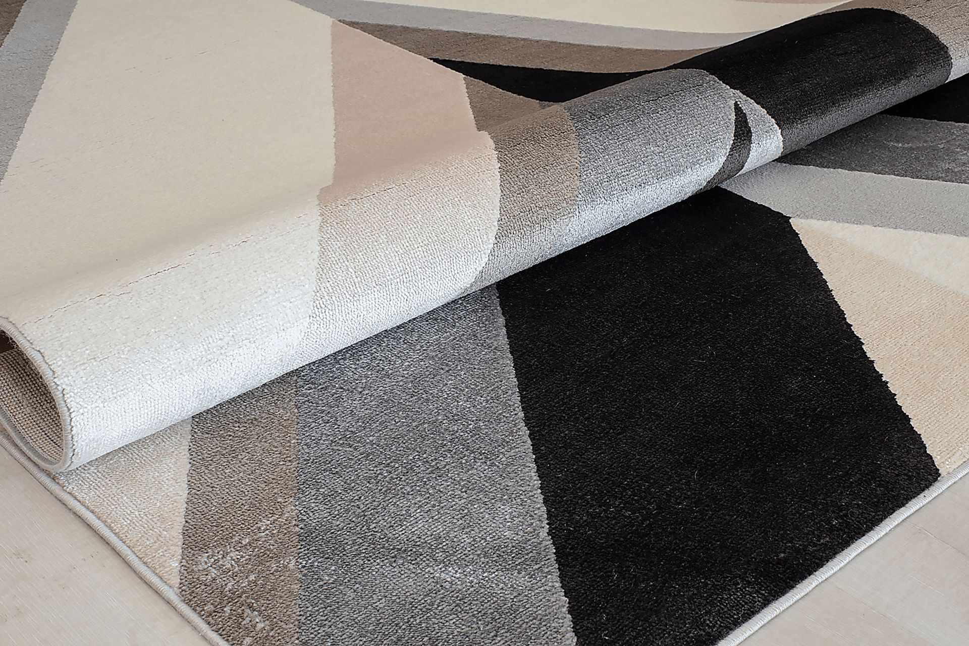 Fuvira Brown 8' x 10' Rug - Image 6