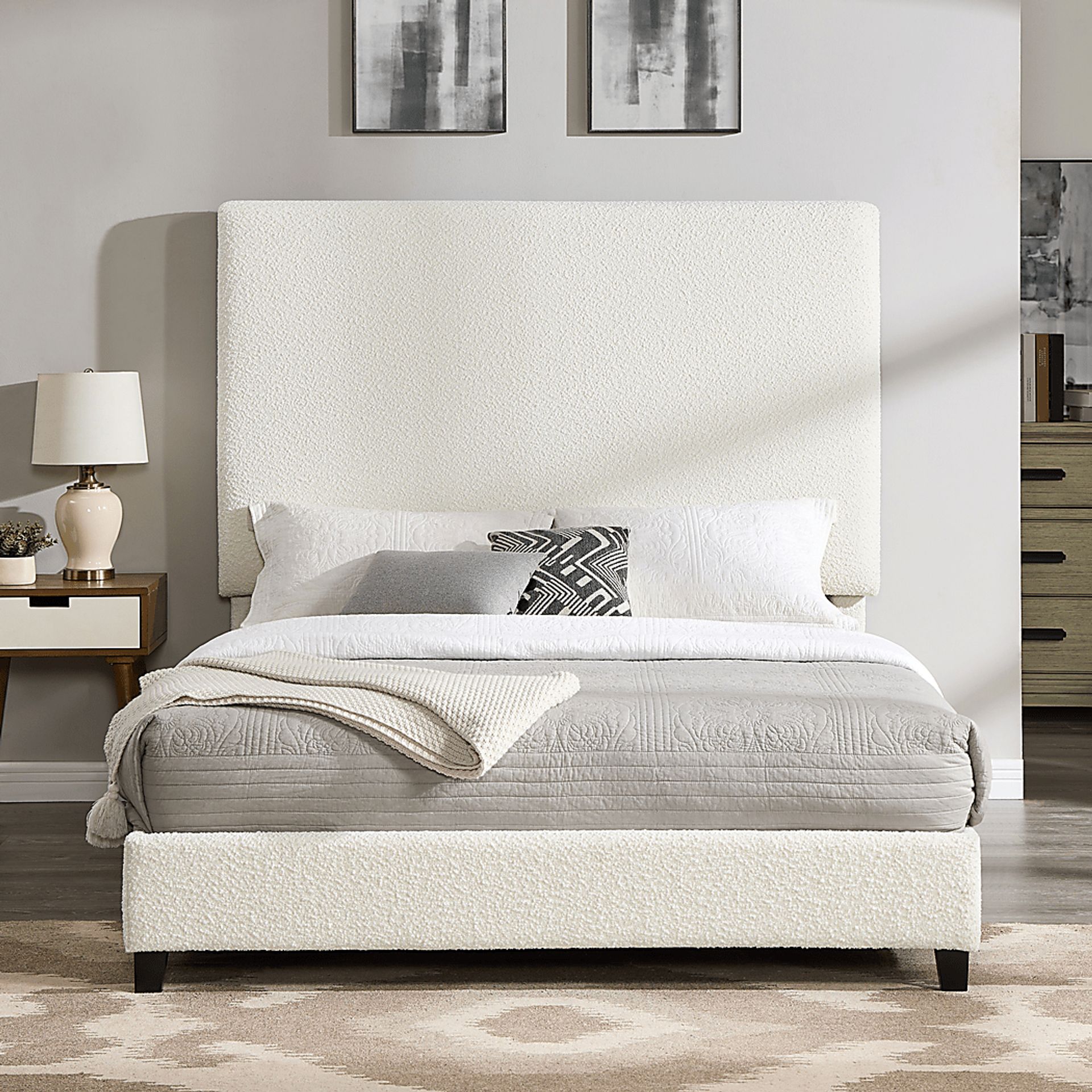 Fyna Beige Queen Upholstered Bed - Image 3