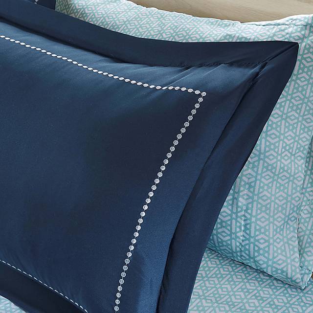 Gallaudet Blue Queen Comforter Set - Thumbnail - Image 15