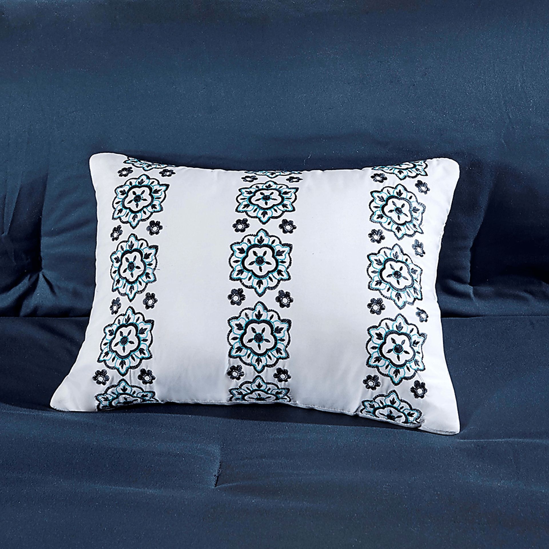 Kids Gallaudet Blue Twin Comforter Set - Image 12