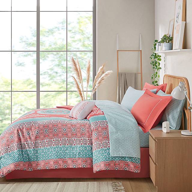 Gallaudet Red Twin XL Comforter Set - Thumbnail - Image 13