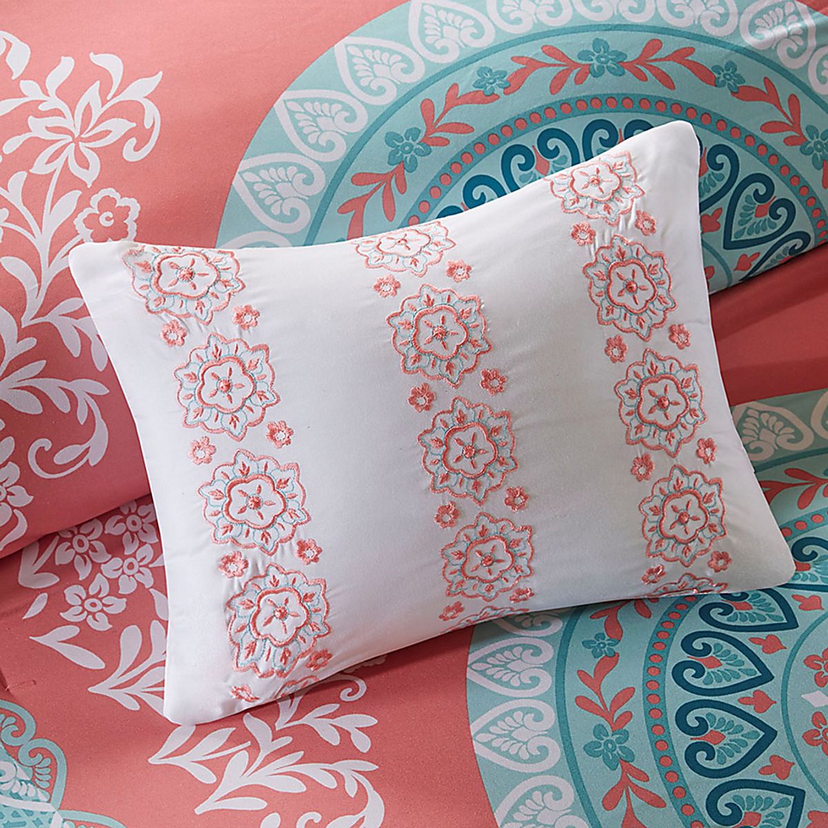Gallaudet Red Twin Comforter Set | Rooms to Go