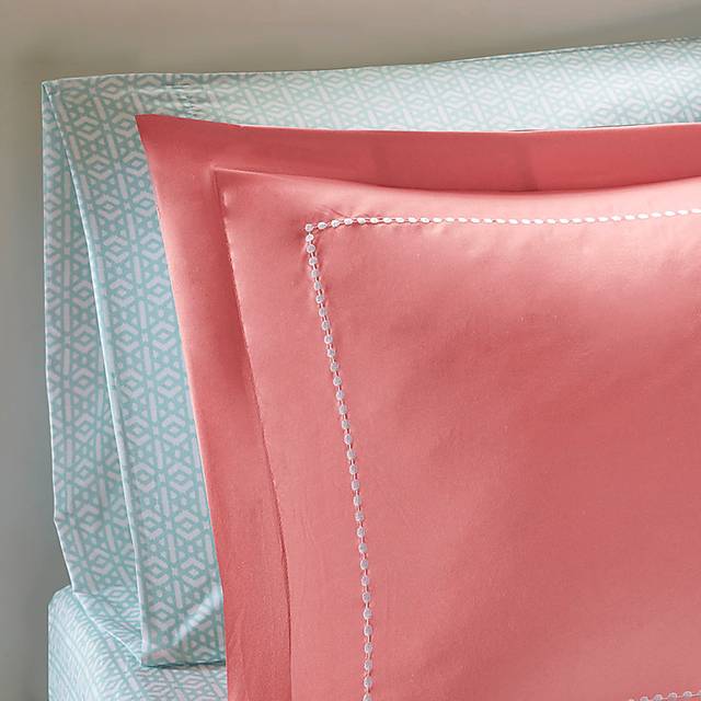 Gallaudet Red Twin XL Comforter Set - Thumbnail - Image 9
