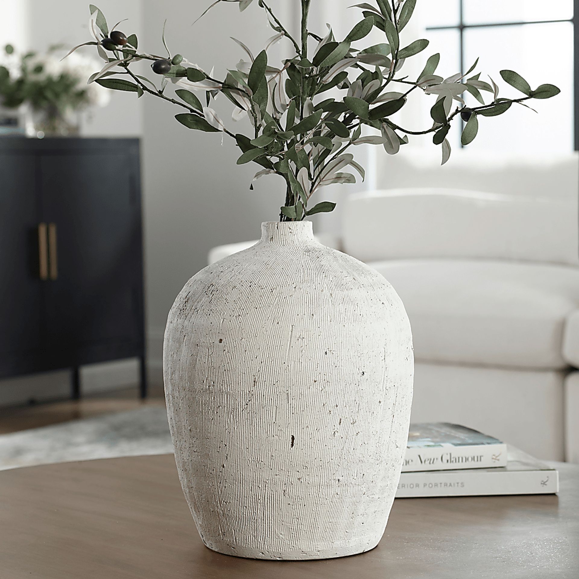 Galvan White Medium Vase - Image 2