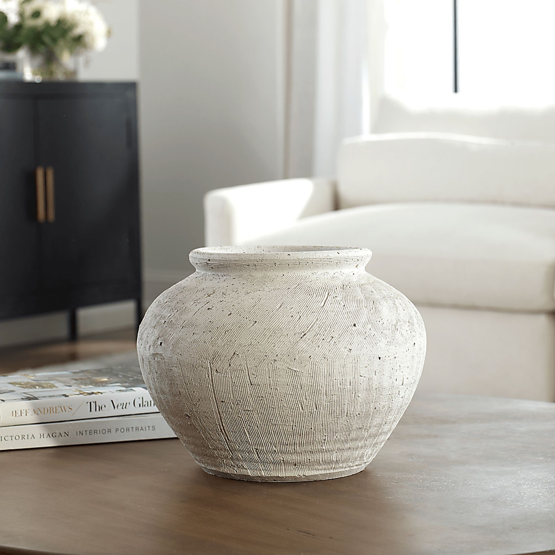 Galvan White Round Vase - Image 3