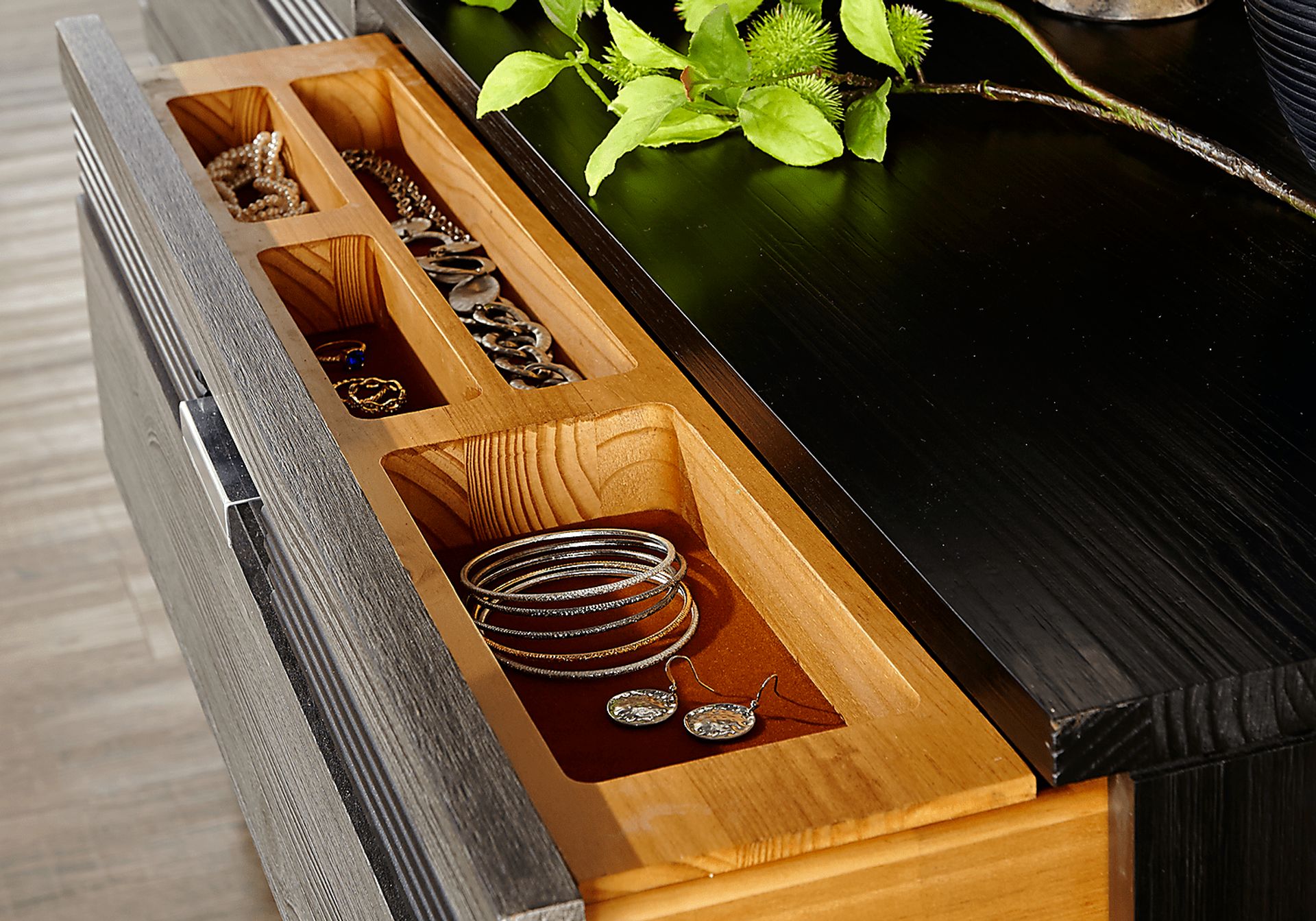 Gardenia Silver Dresser - Image 4