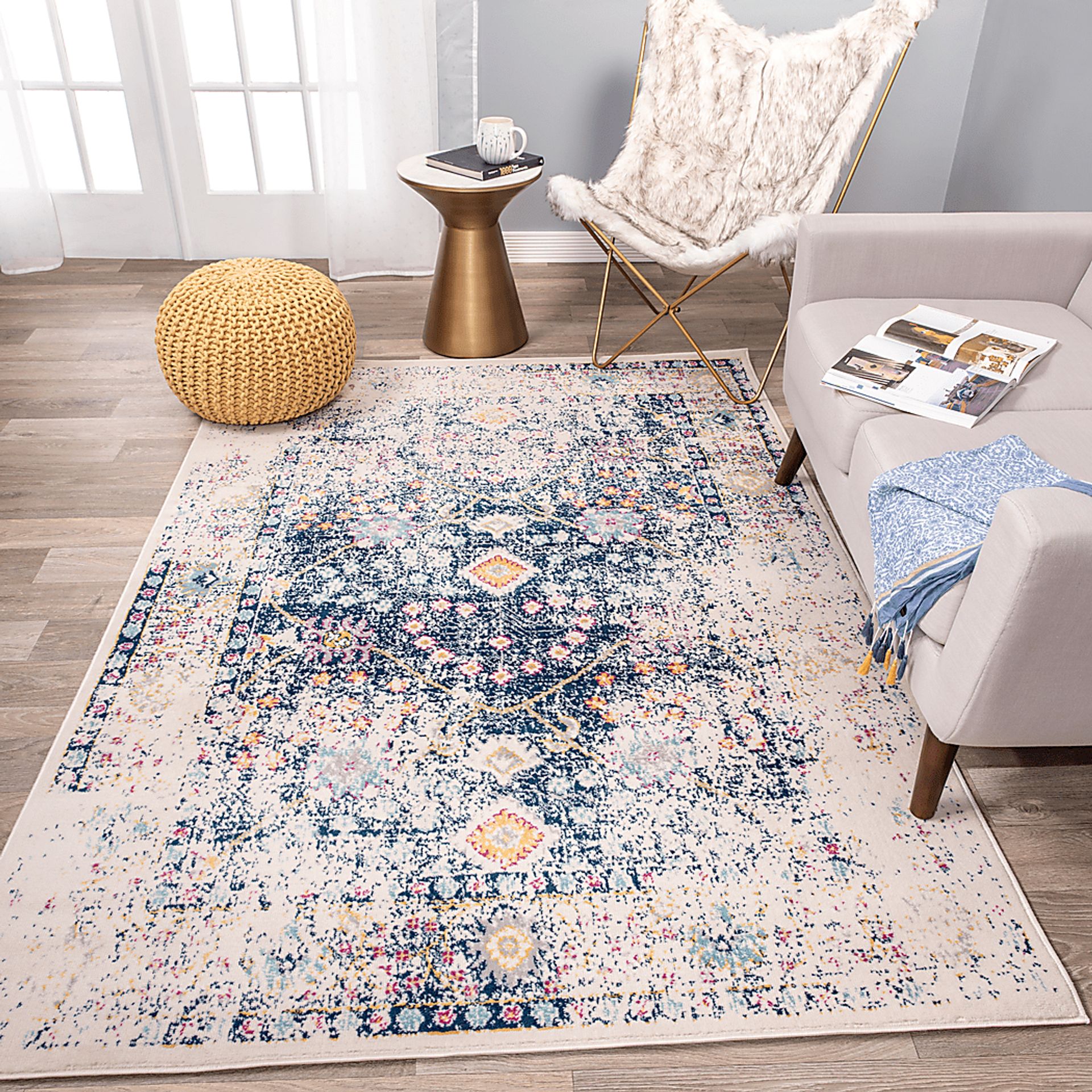 Garlon Blue 5' x 7' Rug - Image 4