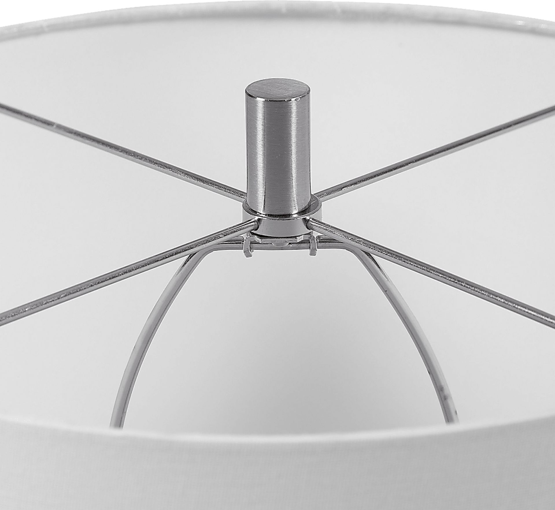 Garner Court Black Lamp - Image 4