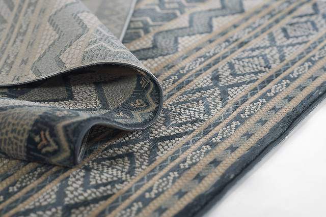 Garreth Navy 3'10 x 5'7 Rug - Thumbnail - Image 7