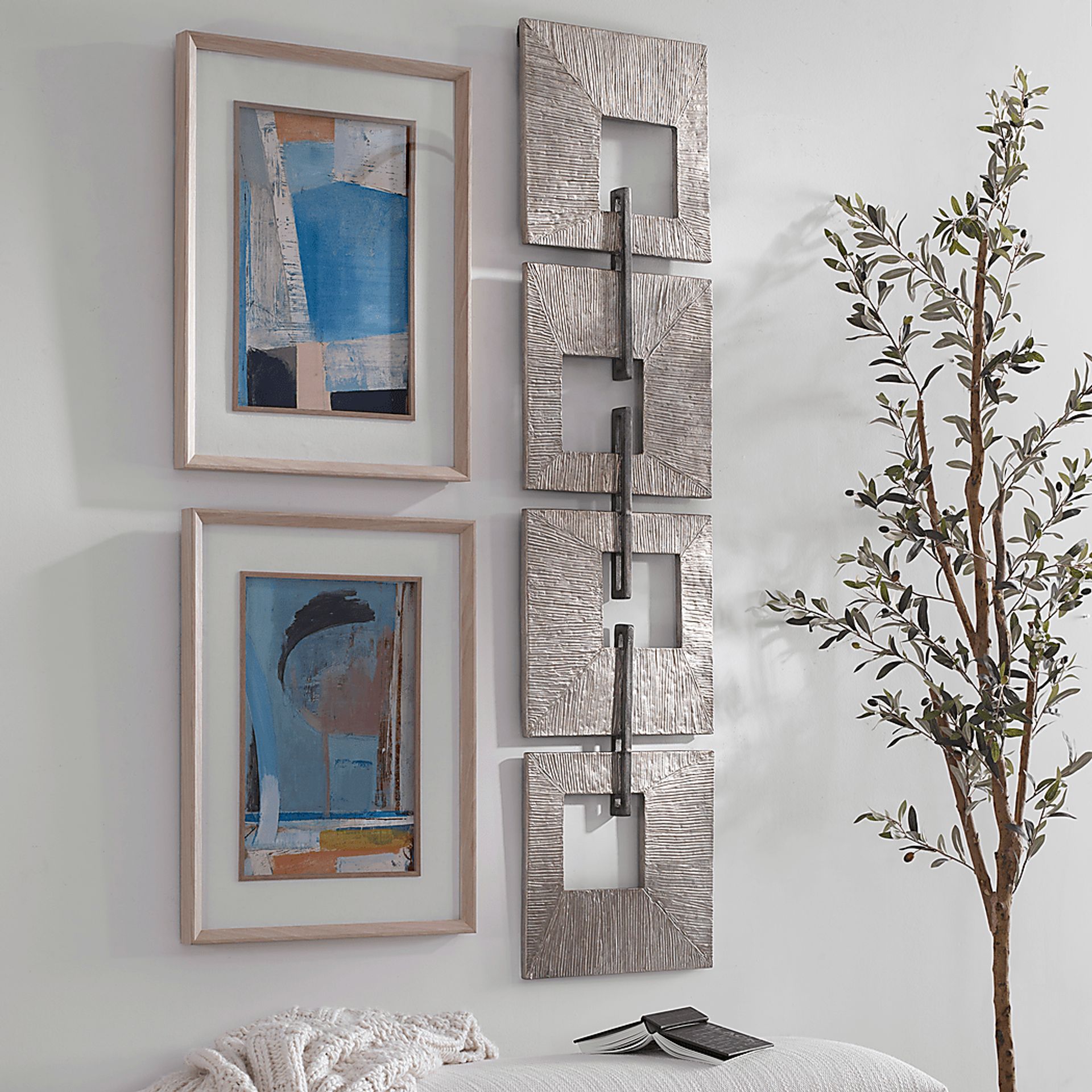Gasco Gold Wall Decor - Image 3