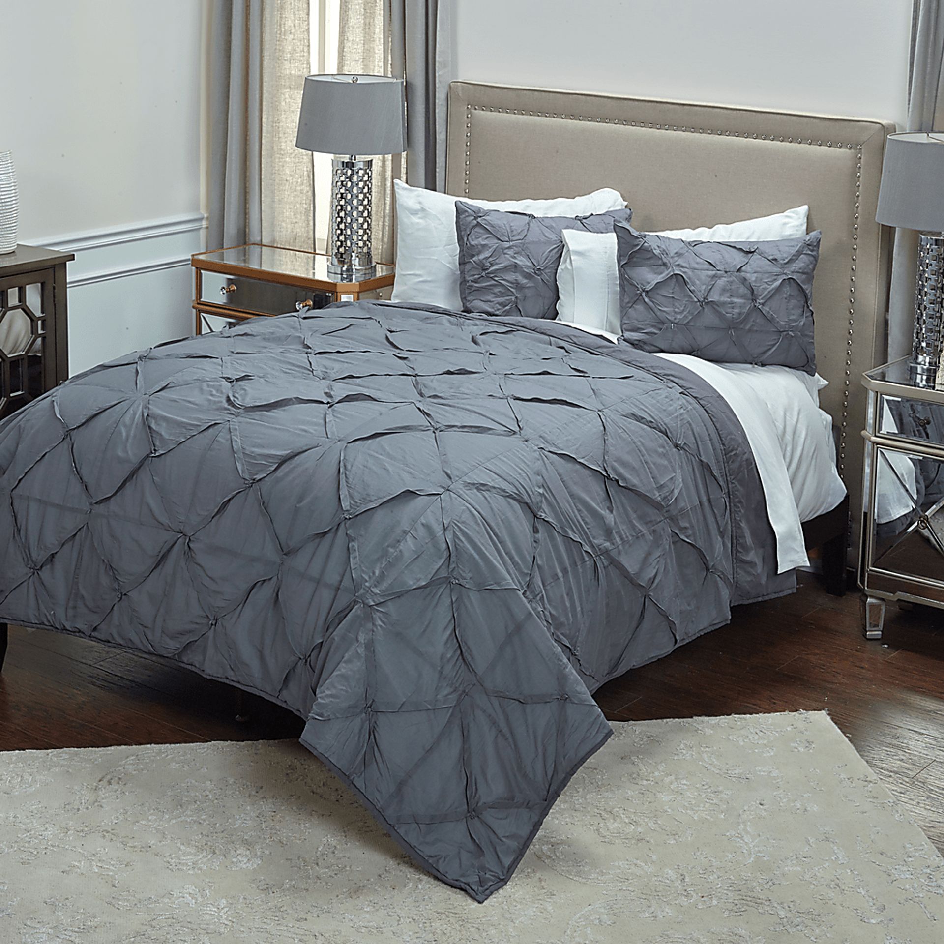Gaspare Dark Gray Queen Quilt - Image 1