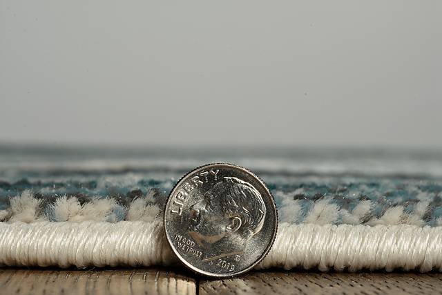 Gatimar Teal 5'3 x 7'7 Rug - Thumbnail - Image 4