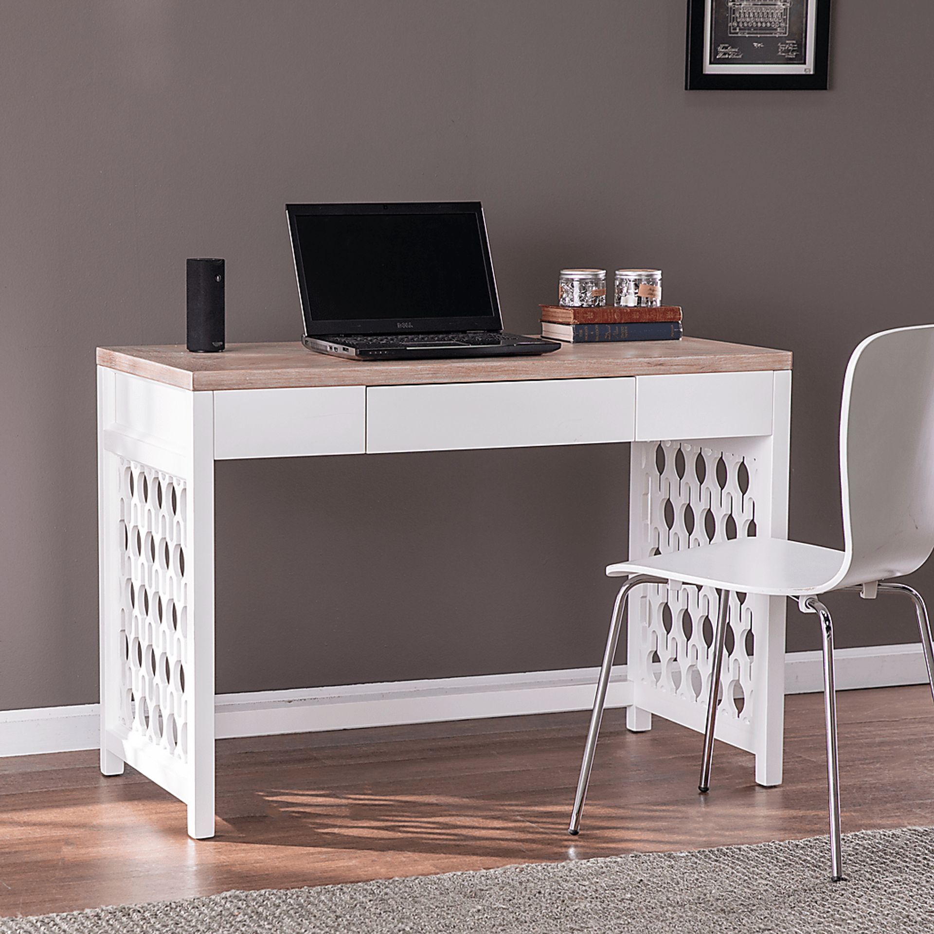 Gattinburg White Desk - Image 7