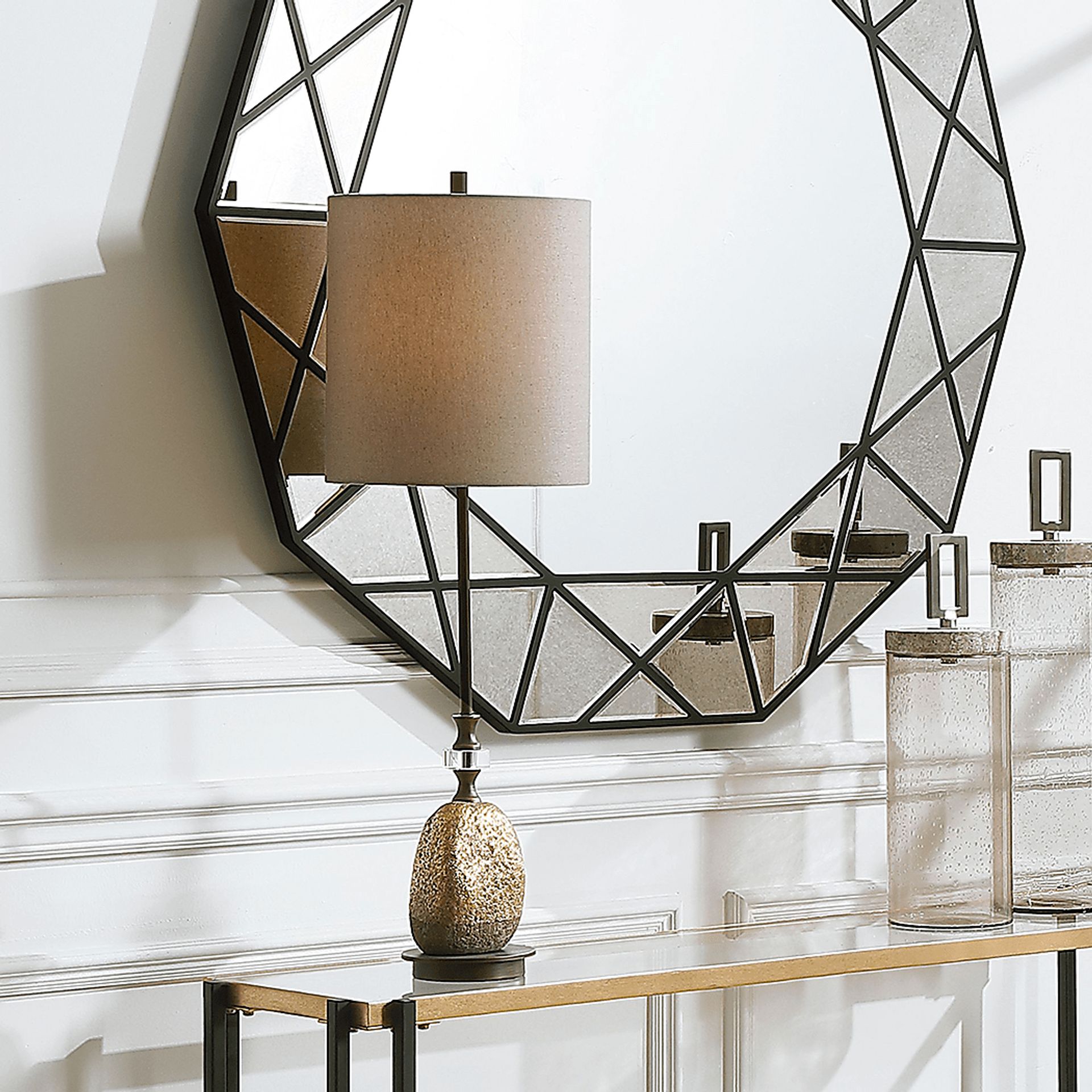 Geary Court Bronze Lamp - Image 4