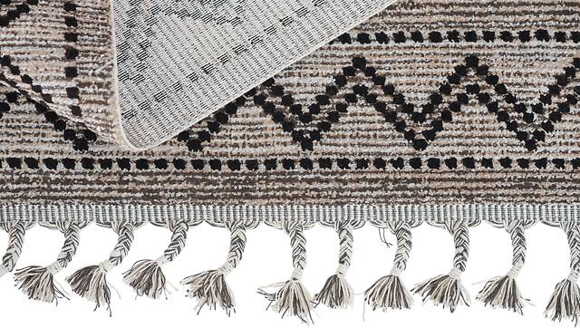 Genny Black 5'3 x 7'6 Rug - Thumbnail - Image 8