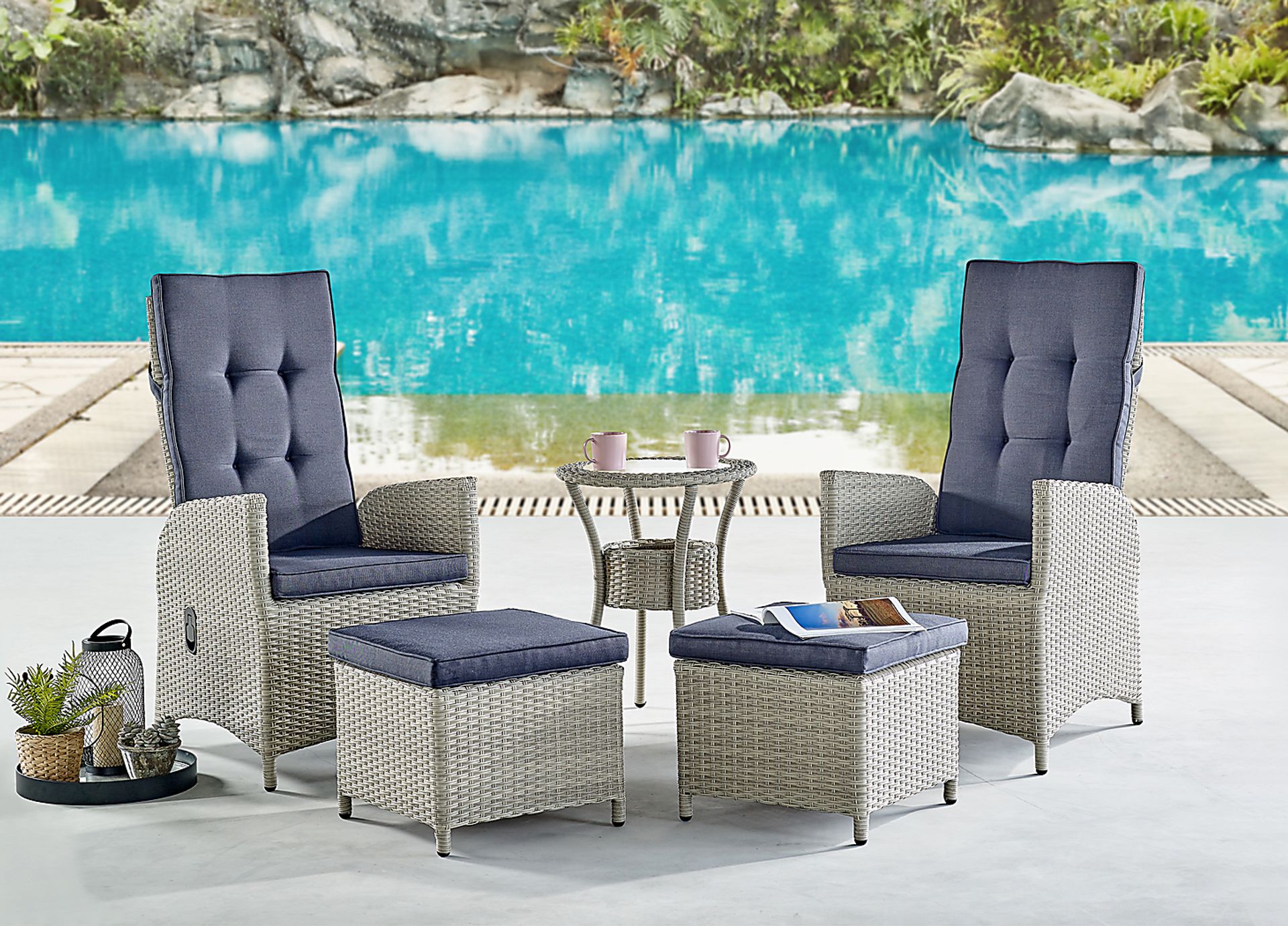 Gentle Doe Beige Outdoor End Table - Image 6