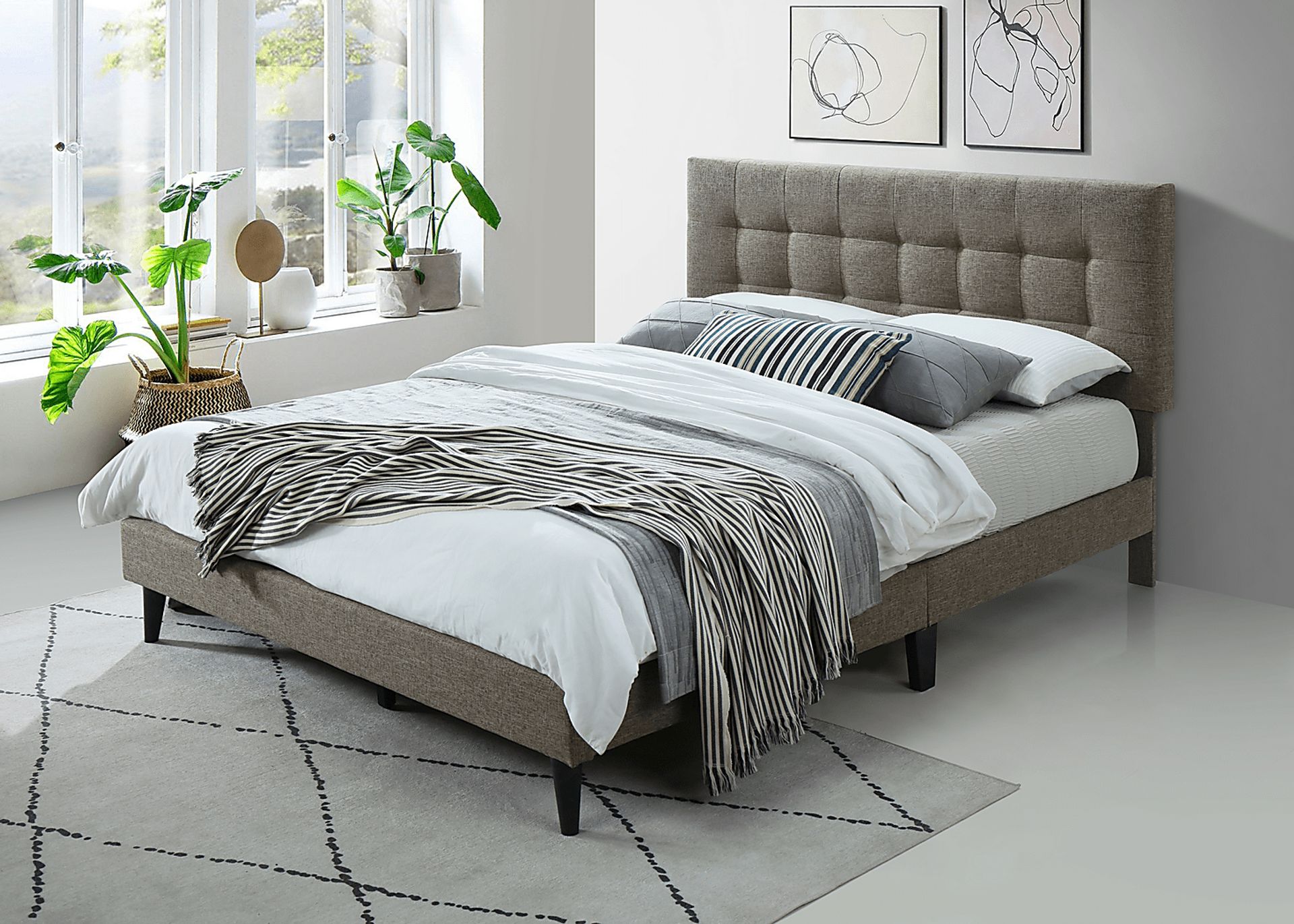 Gibney Brown King Bed - Image 5