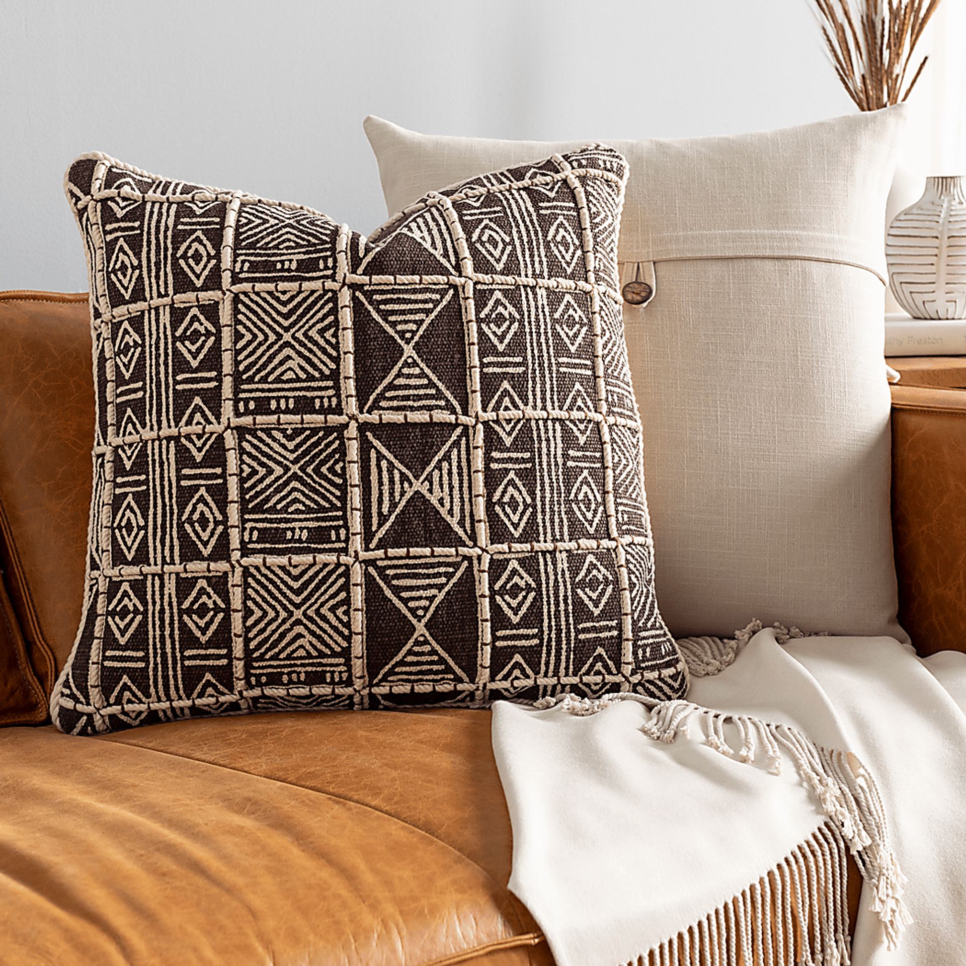 Giell Beige Accent Pillow - Image 5