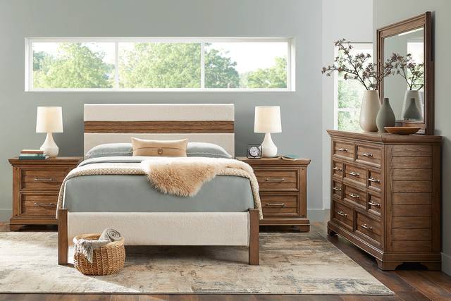 Gillon Ferry Brown Dresser - Thumbnail - Image 2