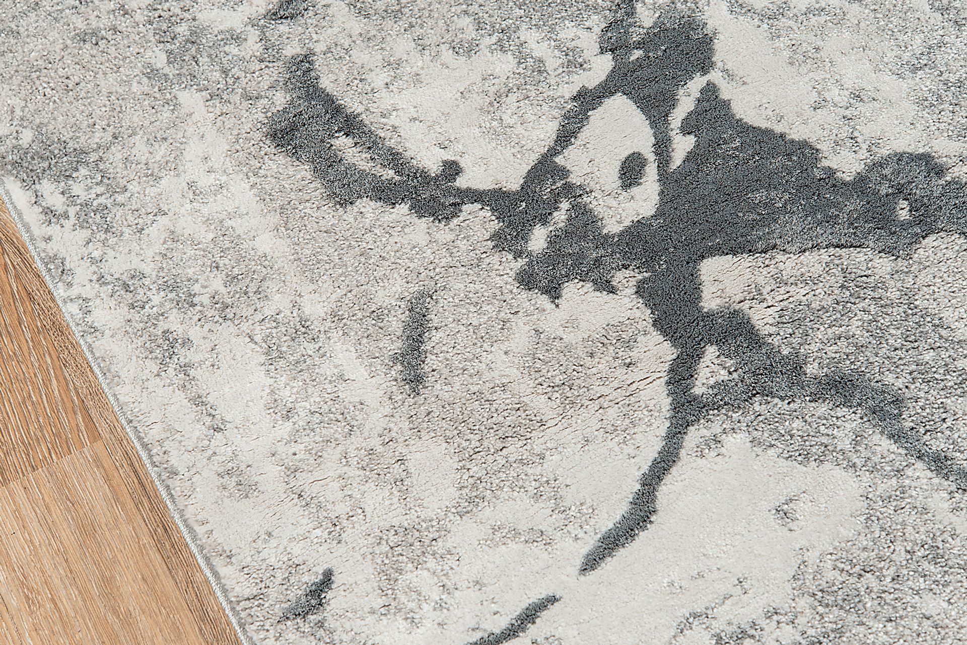 Gillson Gray 7'6 x 9'6 Rug - Image 4