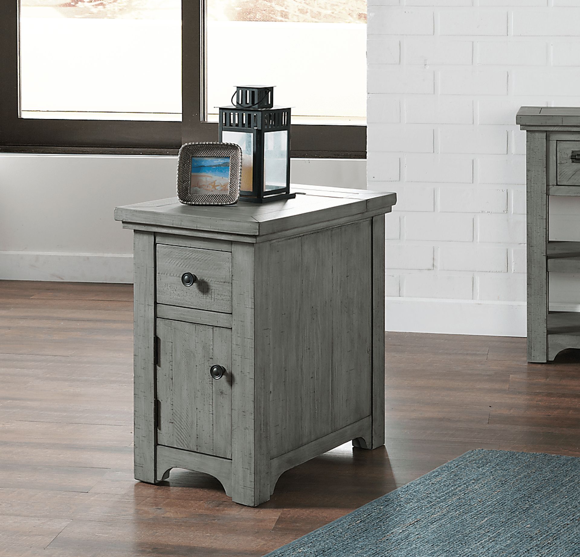 Gingerich Gray End Table - Image 10