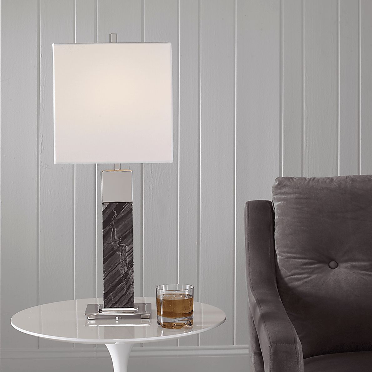 Giralda Avenue Black Lamp