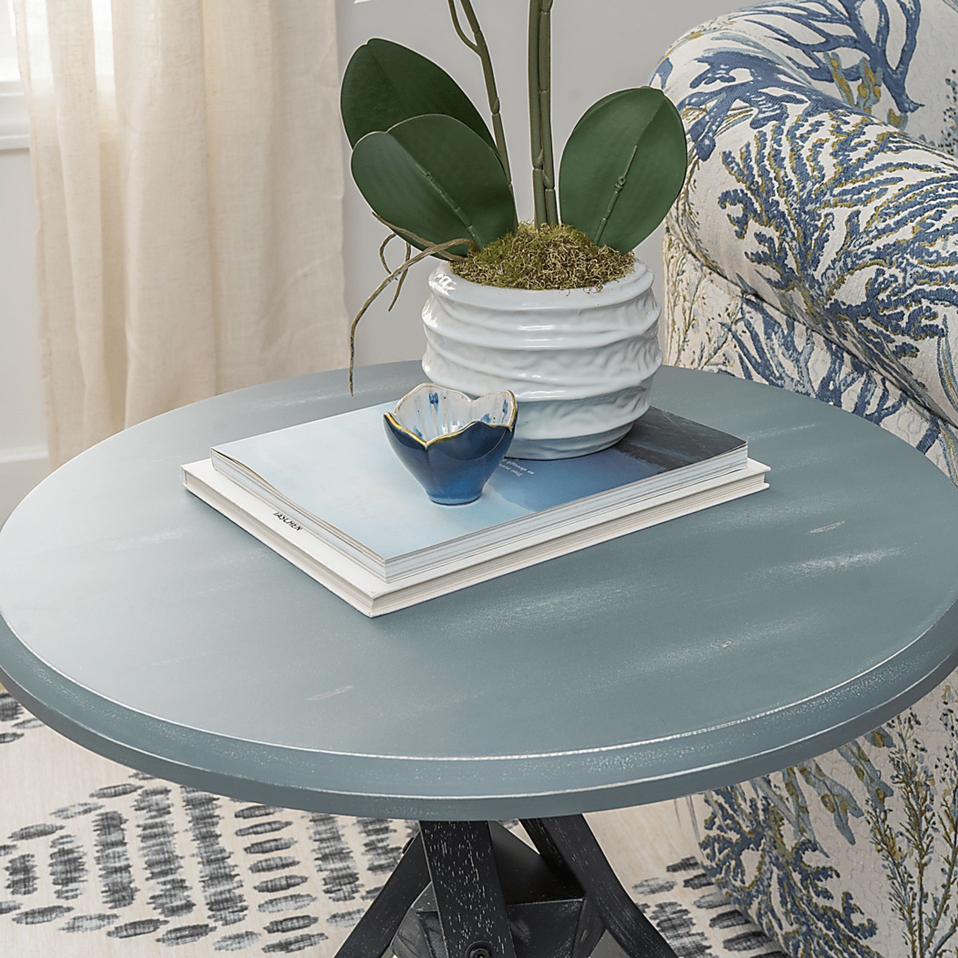 Glascour Navy Accent Table - Image 5