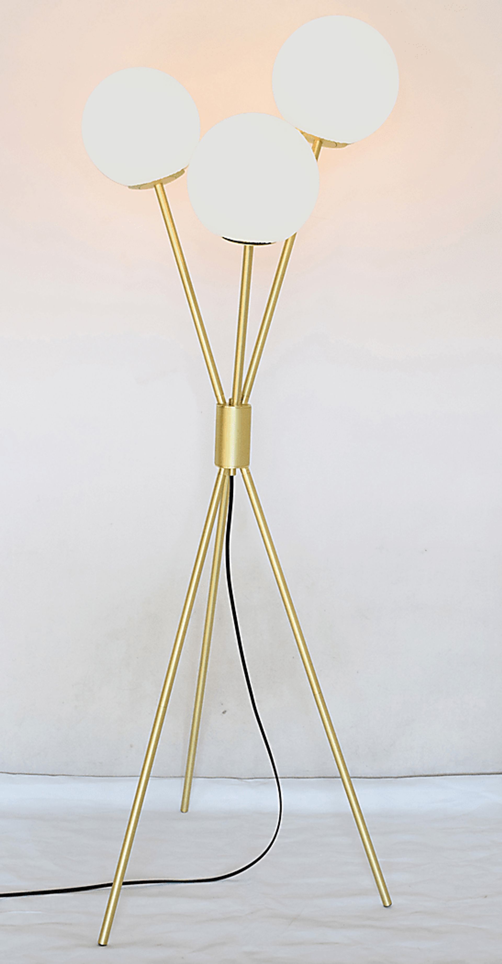 Glen Haven Court Gold Floor Lamp - Image 2