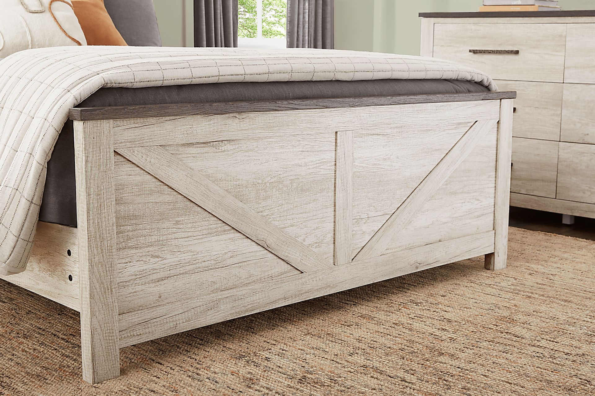 Glen Oaks White 3 Pc King Panel Bed - Image 5