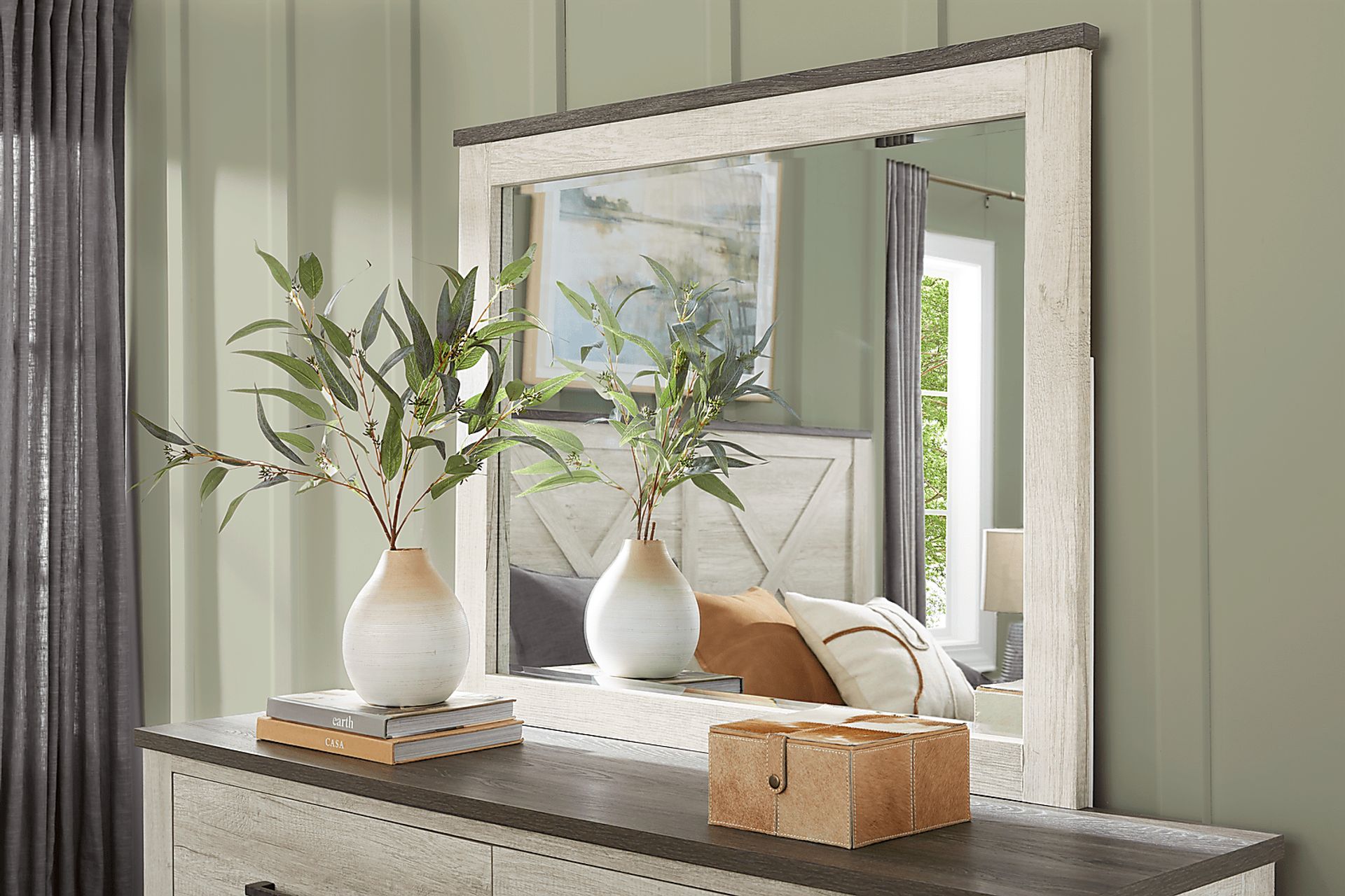 Glen Oaks White 7 Pc King Panel Bedroom - Image 12