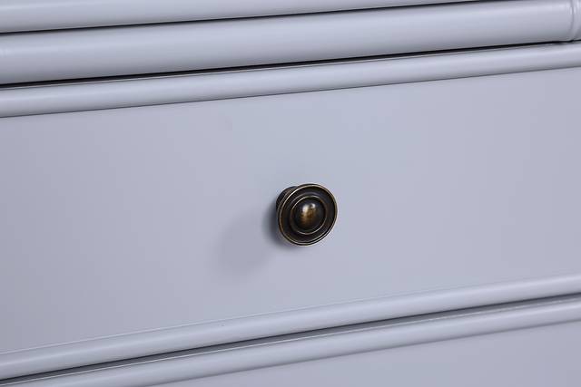 Glennford Gray End Table - Thumbnail - Image 6