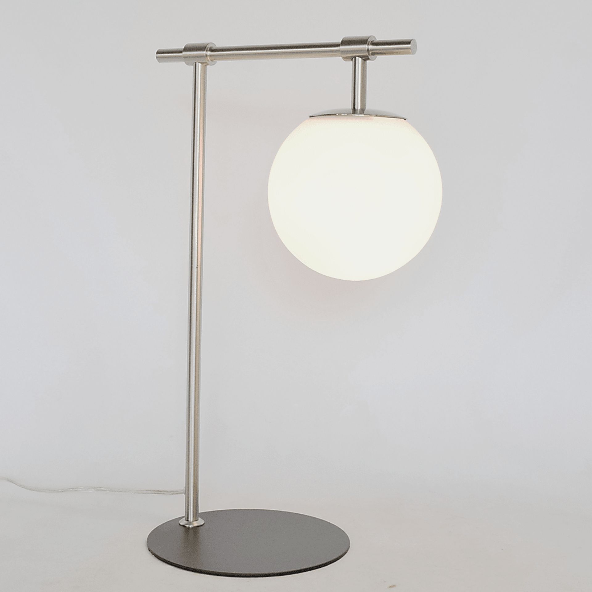 Glenridge View Silver Table Lamp - Image 2