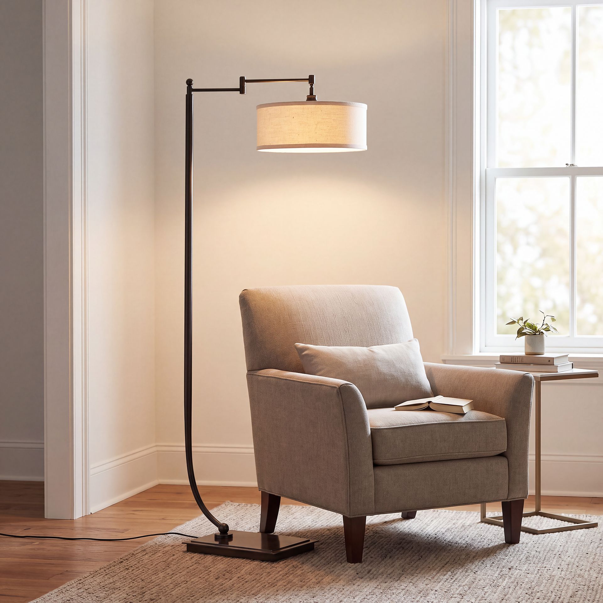 Glenshore Bronze Floor Lamp - Image 3