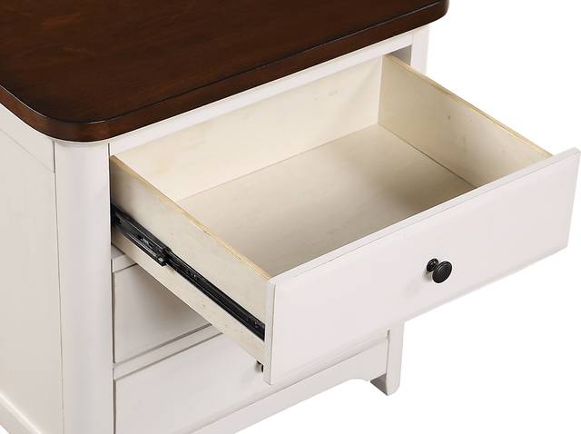 Glisson White End Table - Thumbnail - Image 5