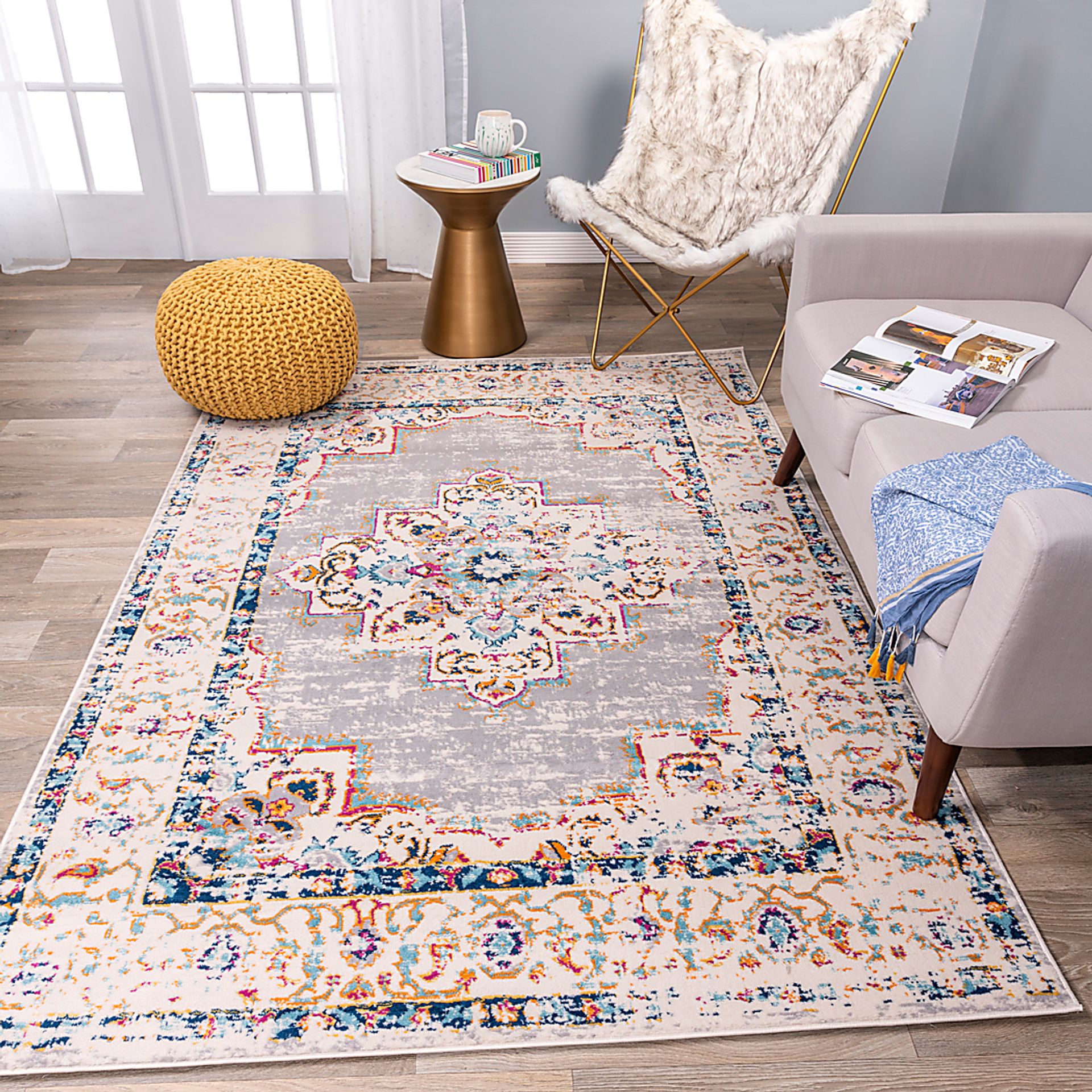Glor Gray 5' x 7' Rug - Image 4