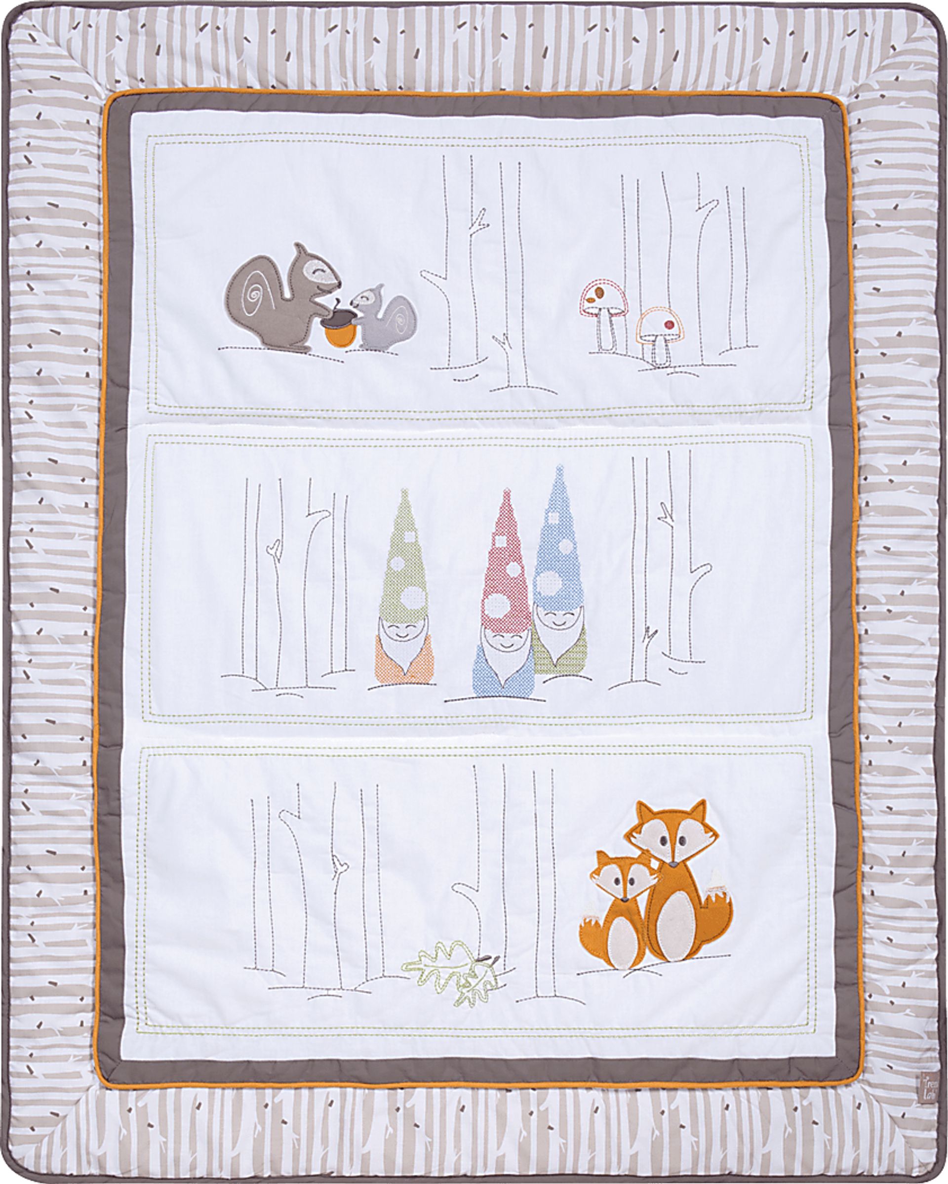 Gnome Trio White 4 Pc Baby Bedding Set - Image 4