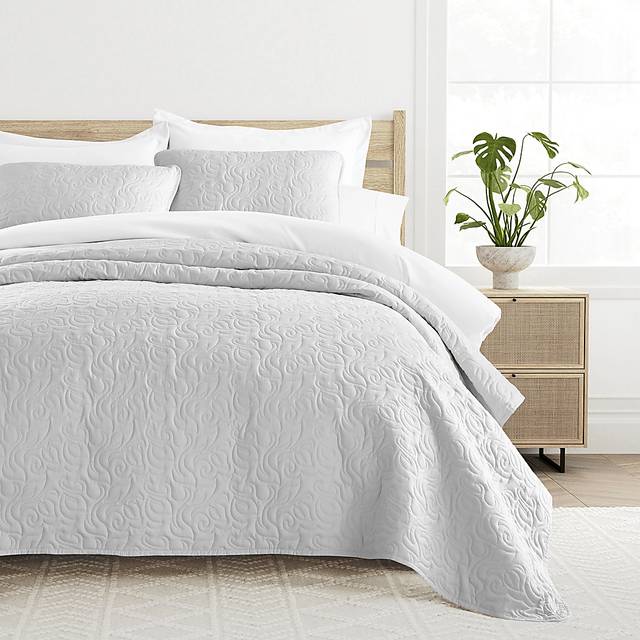 Goldhorn Gray 3 Pc Queen Quilt Set - Thumbnail - Image 3