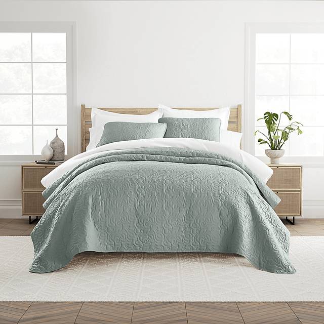 Goldhorn Green 3 Pc Queen Quilt Set - Thumbnail - Image 1