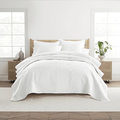 Goldhorn White 3 Pc King Quilt Set