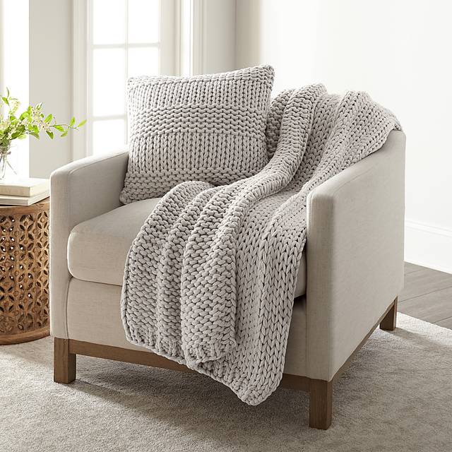 Goldriver Light Gray Throw Blanket Set - Thumbnail - Image 3