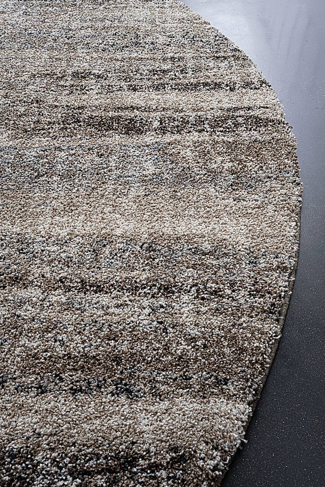 Granada Beige 8' Round Rug - Thumbnail - Image 2