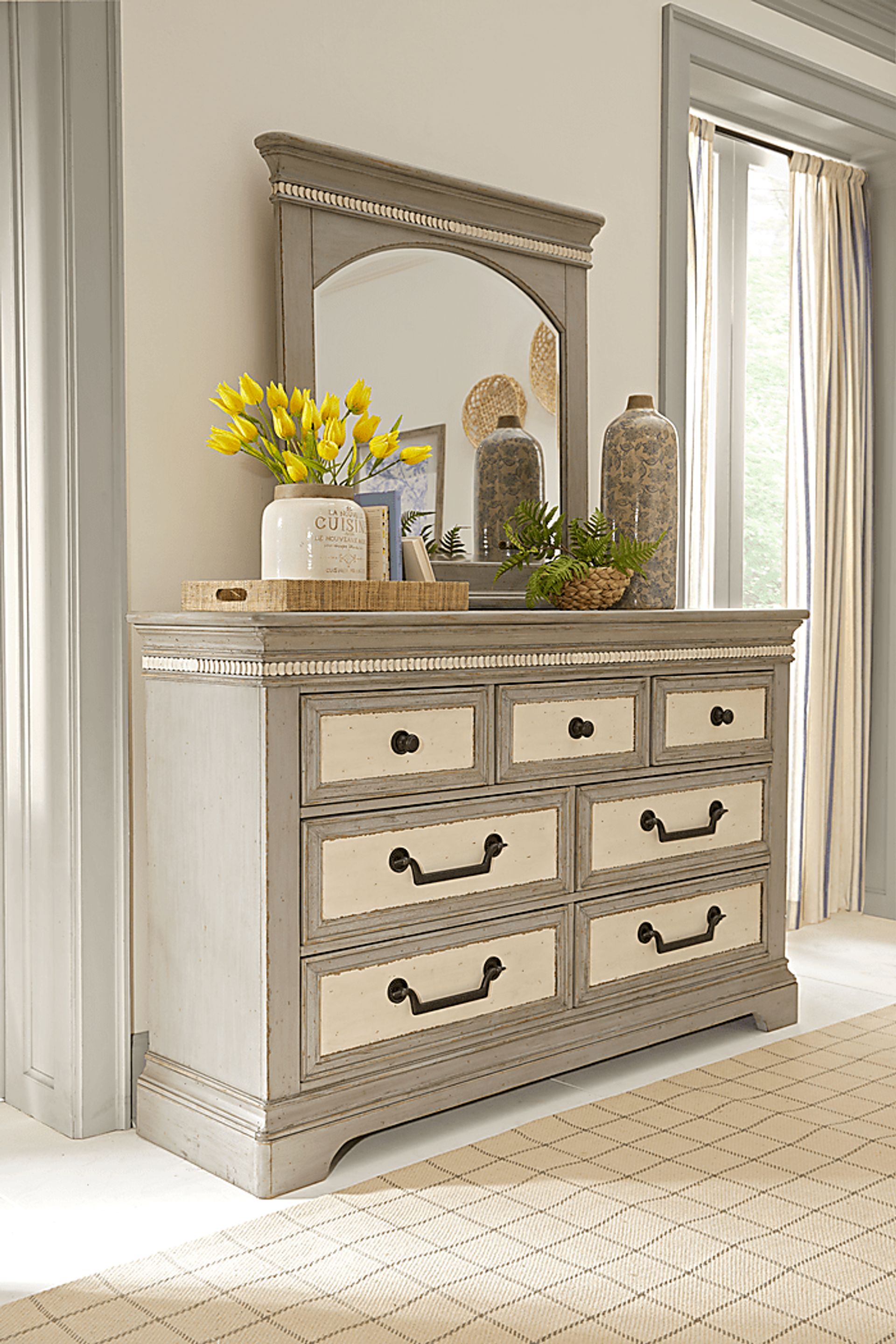 Granbury Gray 8 Pc Queen Panel Bedroom - Image 5