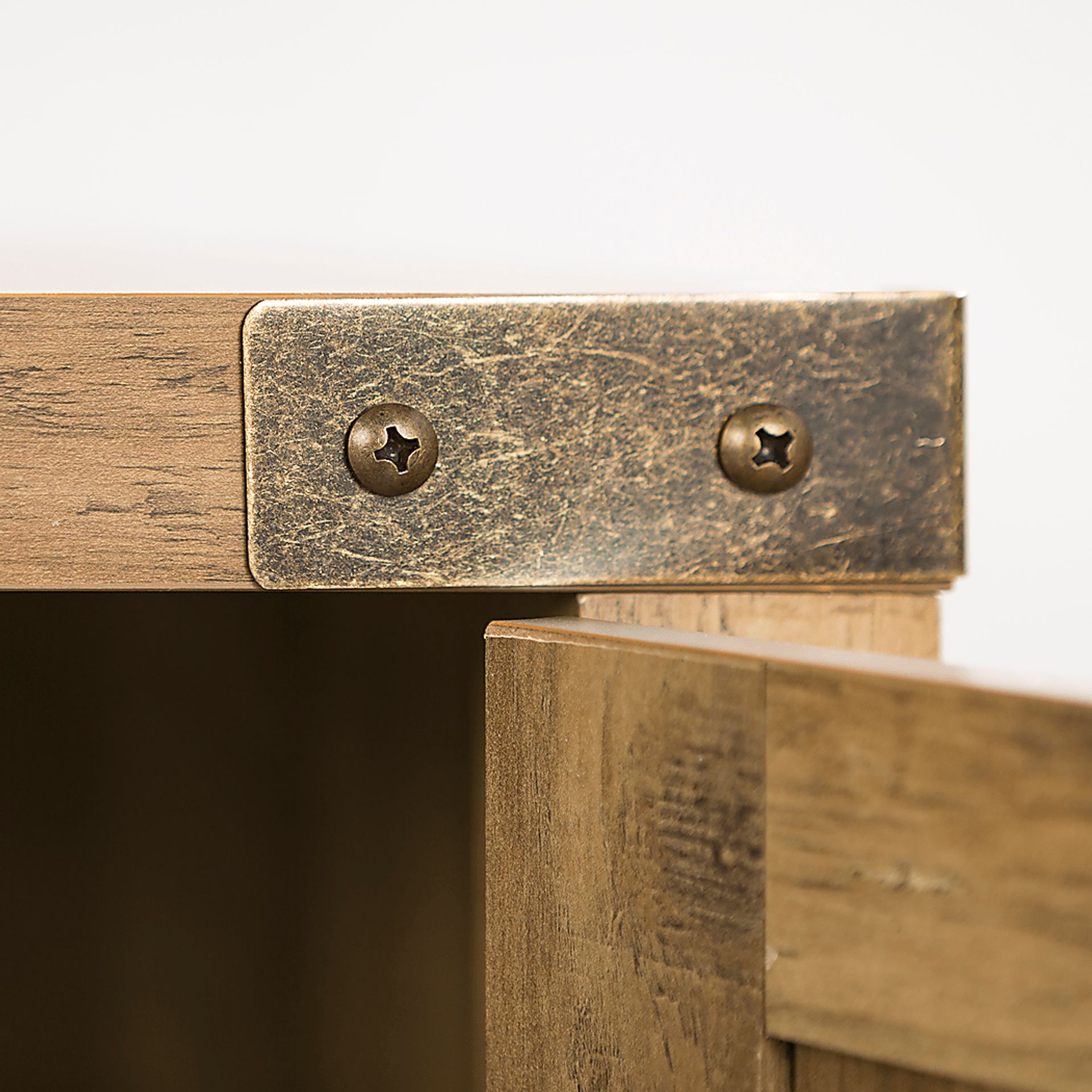 Granger Oak 58 in. Console - Image 5