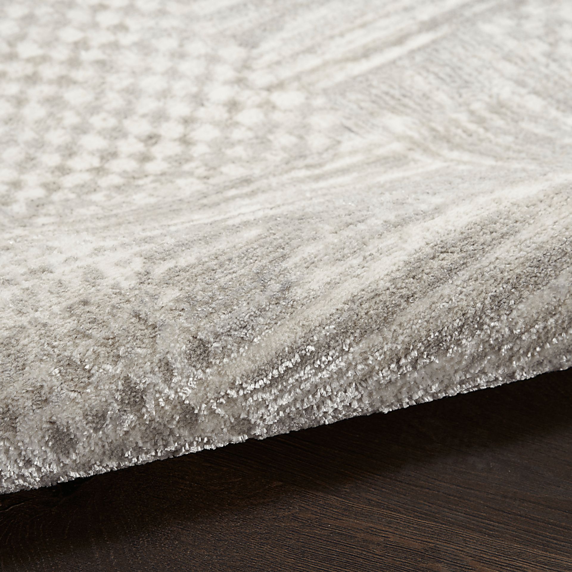 Granway Silver 3'11 x 5'11 Rug - Image 8