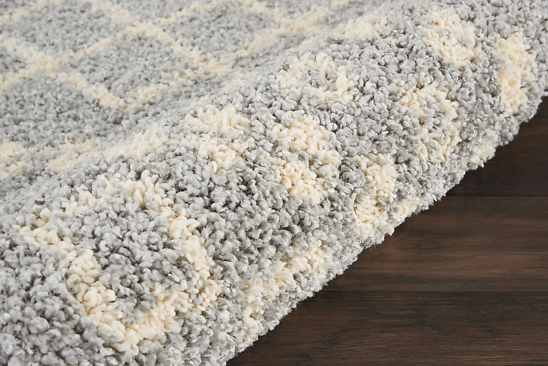 Graphic Patterns Silver 5'3 x 7'11 Rug - Image 3