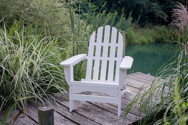 Greenport Traditional White Outdoor Adirondack Chair - Thumbnail - Image 2