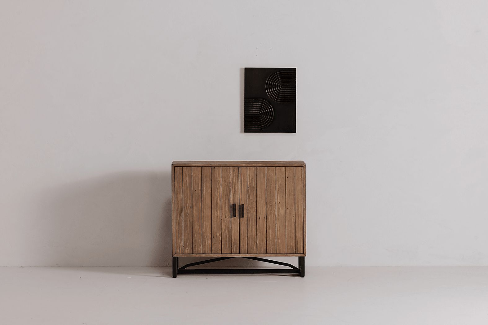 Greerland Cabinet - Thumbnail 4